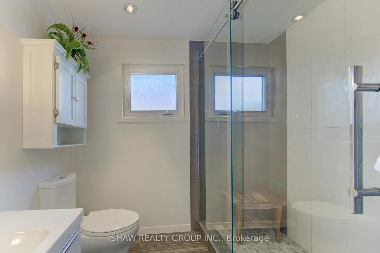 Additional image 8 of 108 Clearwater Crescent