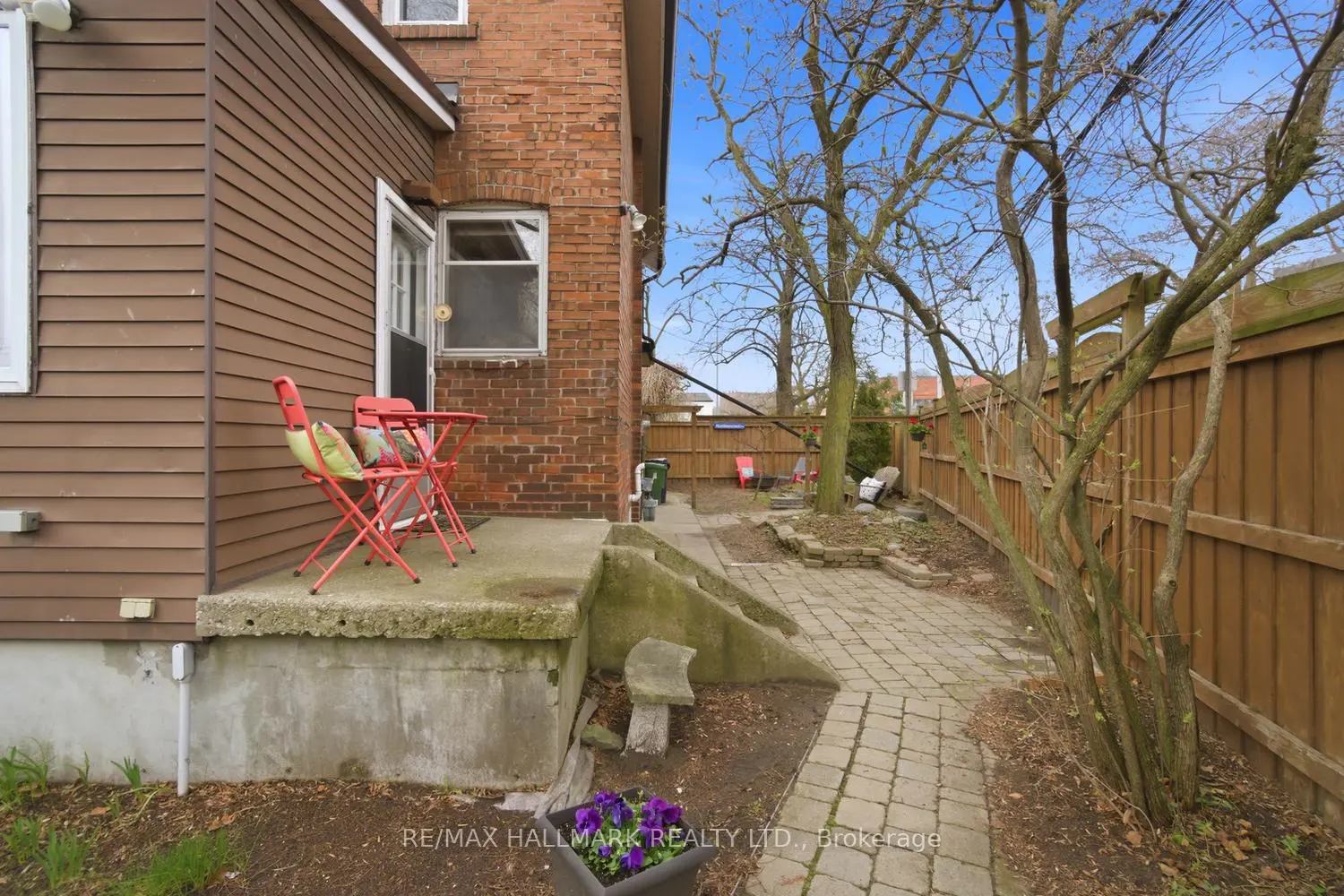 Additional image 20 of 263 Humbercrest Boulevard