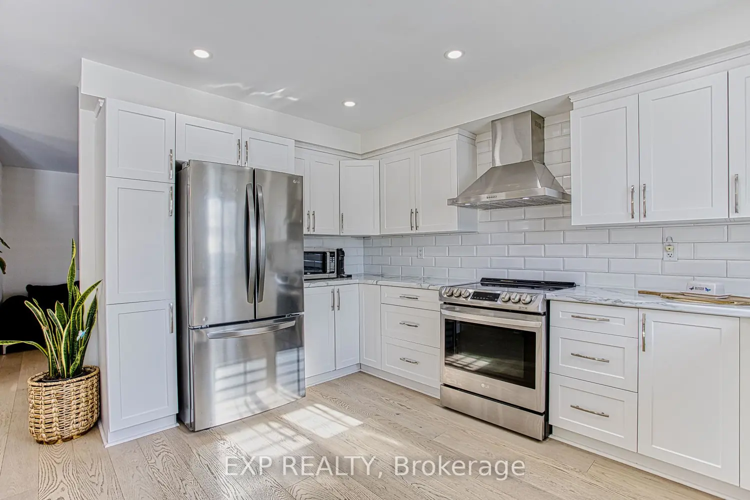 32 Hudson Drive photo 4
