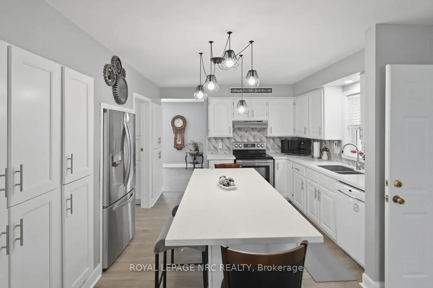 Additional image 10 of 81 Ferguson Avenue