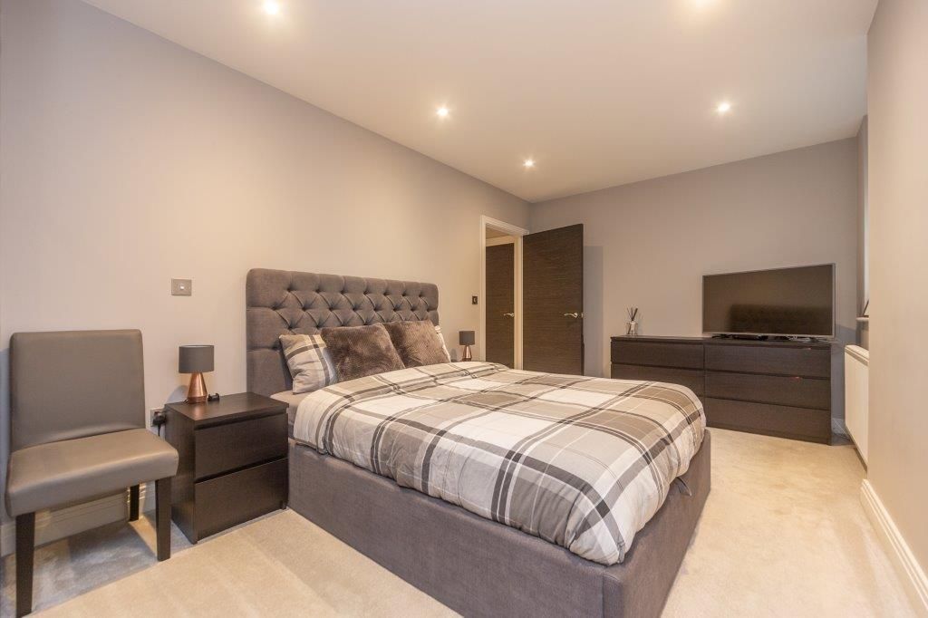 Additional image 6 of 2 bed flat for saleFleet, Hampshire GU51