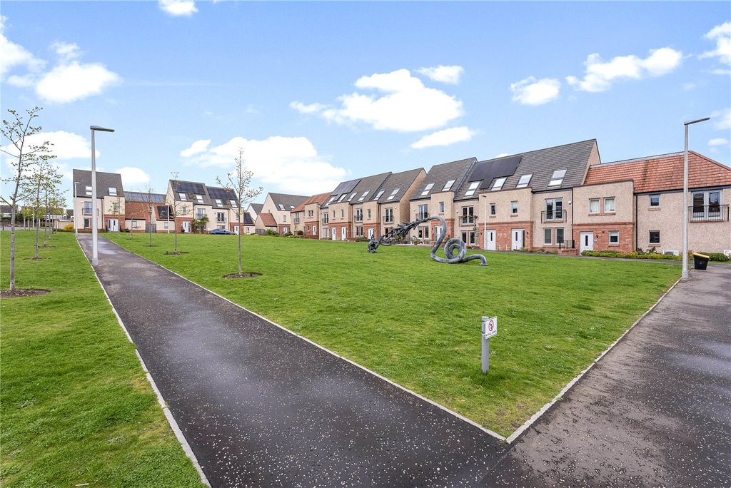 Additional image 31 of 4 bed end terrace house for sale16 College Way, Gullane, East Lothian EH31