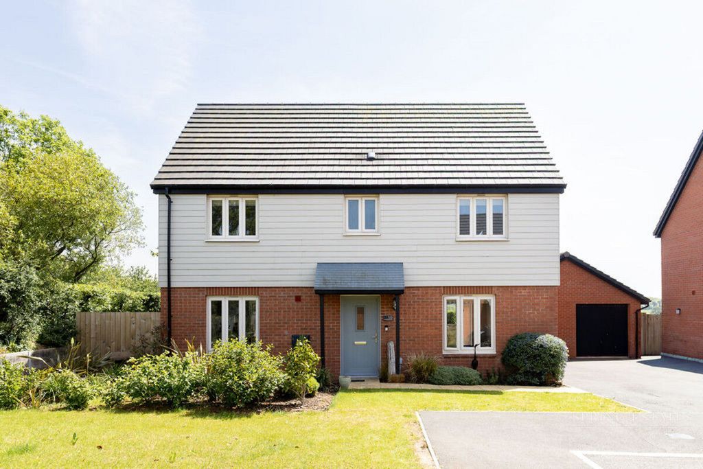 4 bed detached house for saleEngineers Way, Exmouth, 2 EX8