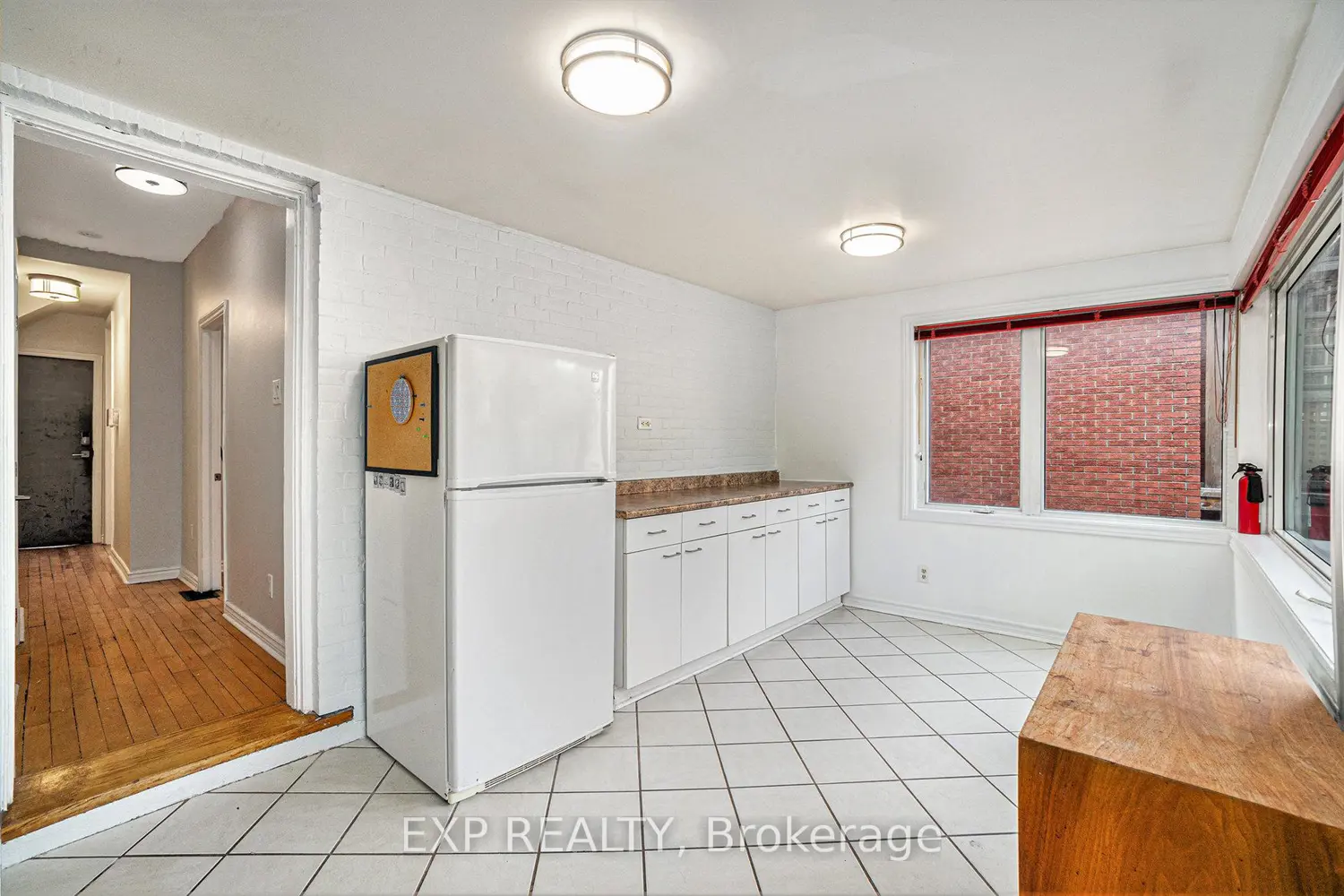 350 Fifth Avenue photo 3