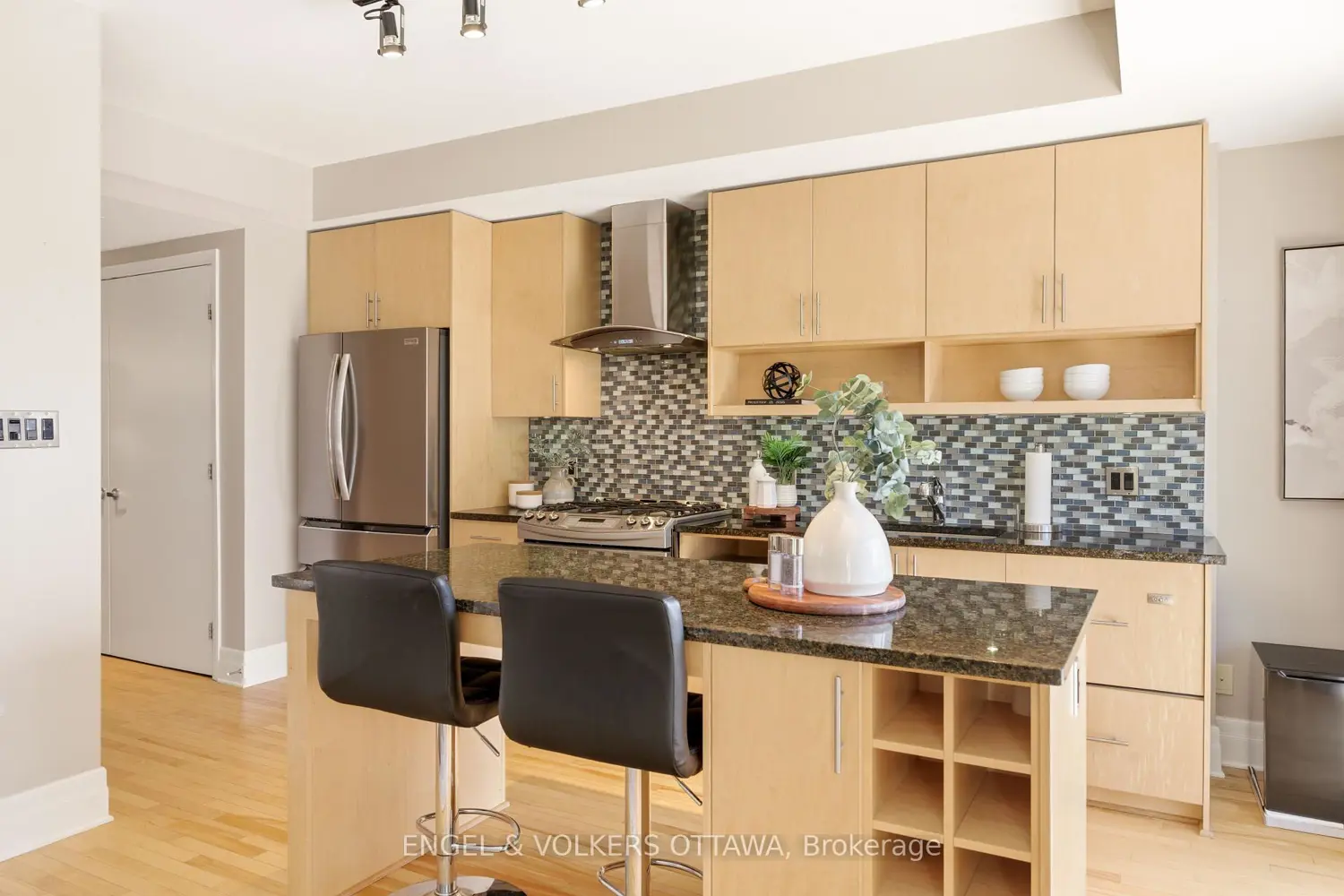 808 Bronson Avenue 310