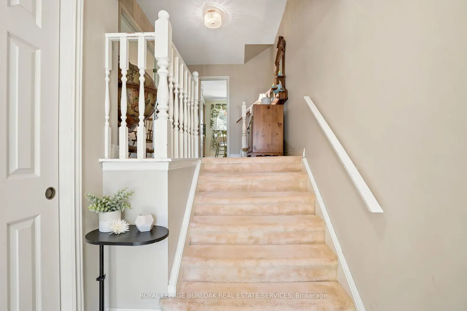 9 Magnolia Court photo 3