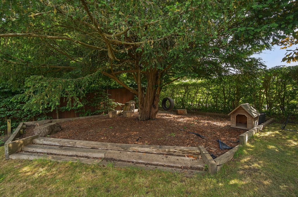 Additional image 31 of 5 bed detached house for saleSutton Park, Sutton Green, Guildford GU4