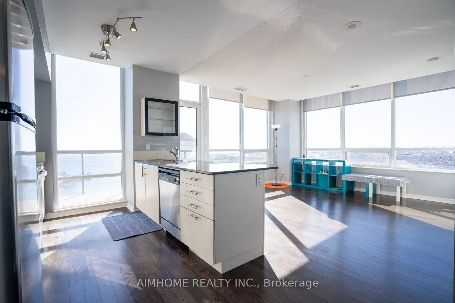 Additional image 3 of 2240 Lakeshore Boulevard 3202
