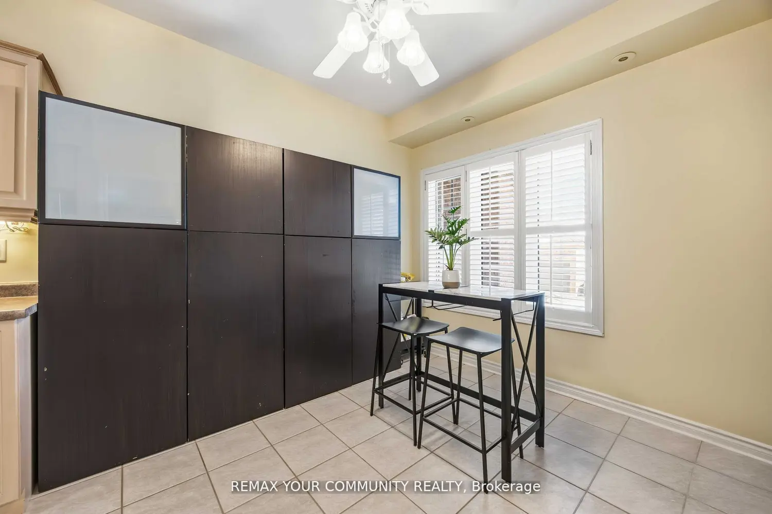 Additional image 14 of 520 Silken Laumann Drive 17