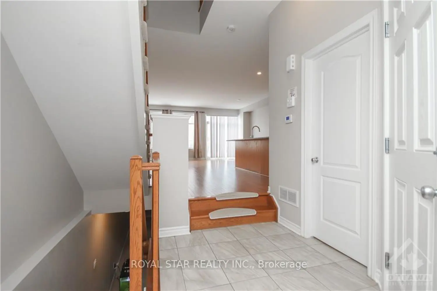 105 Eric Maloney Way photo 3