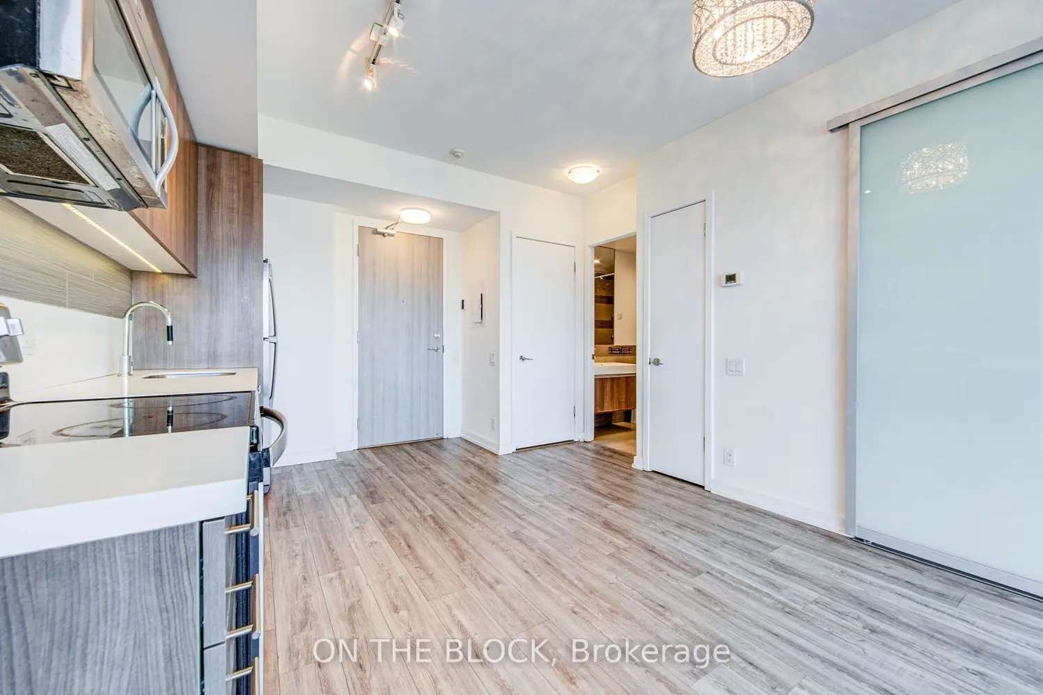 Additional image 5 of 390 Cherry Street 1503