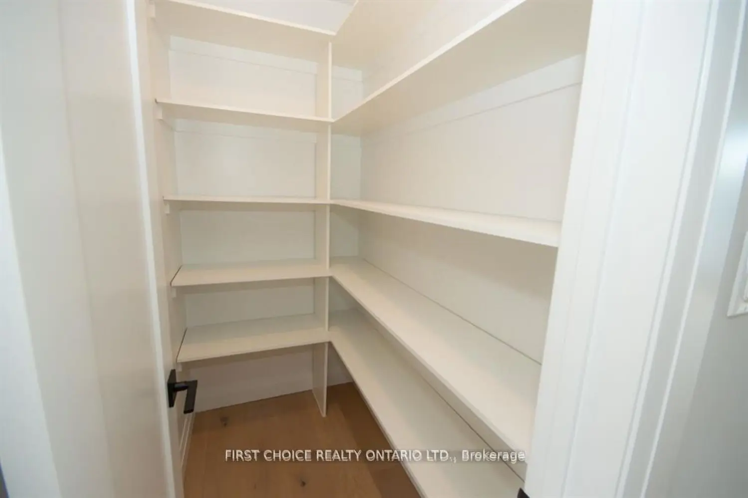 296 Riverdale Avenue photo 5