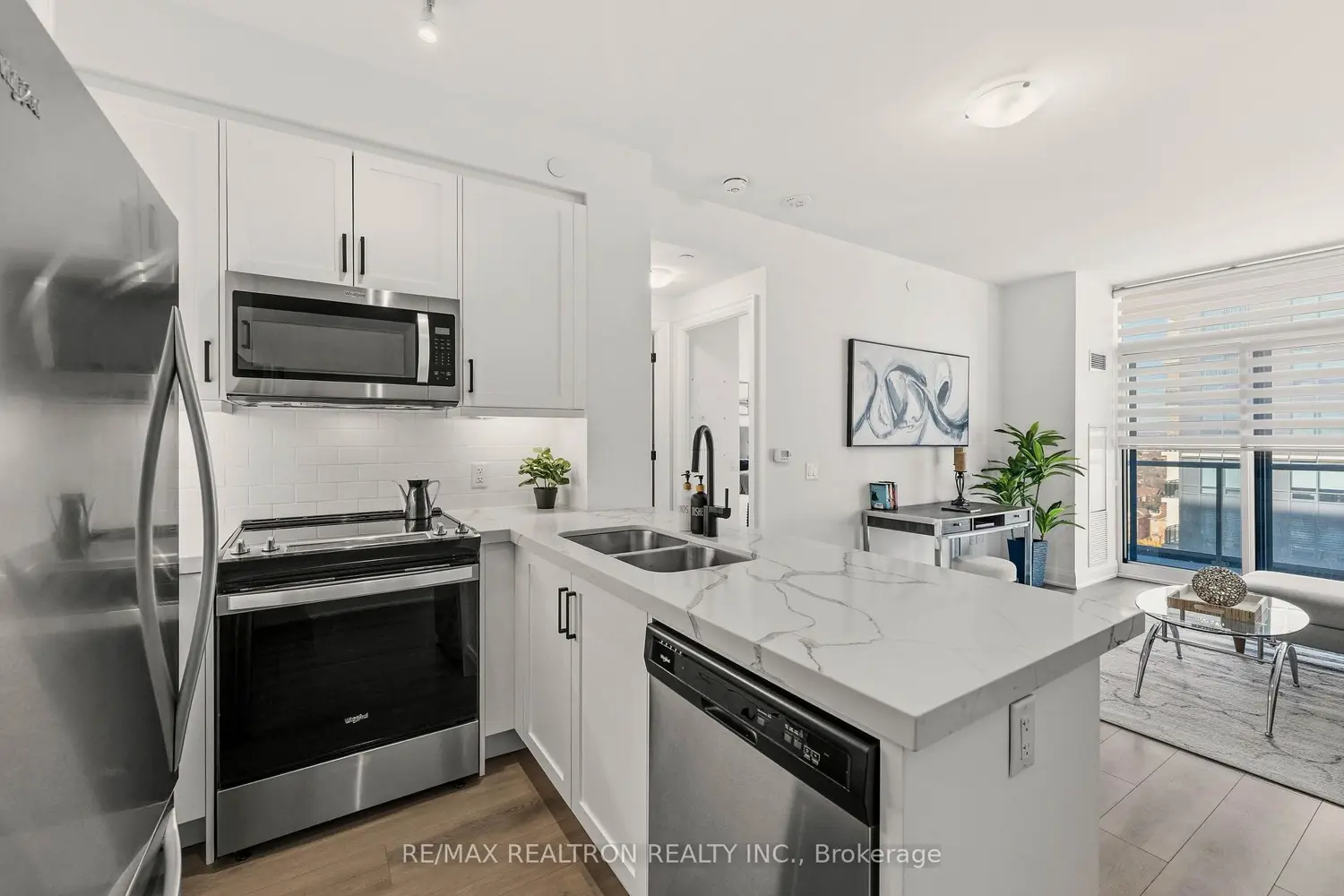 20 Gatineau Drive 1301