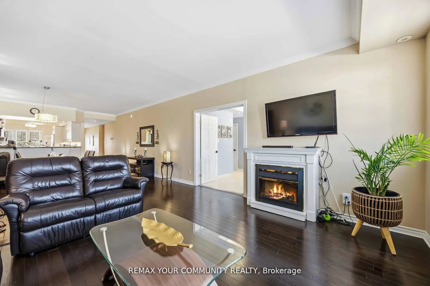 Additional image 9 of 520 Silken Laumann Drive 17