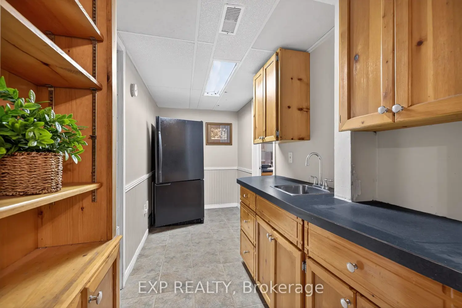 Additional image 15 of 733036 Southgate 73