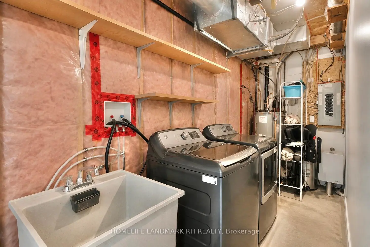 Additional image 9 of 3060 Dewridge Avenue