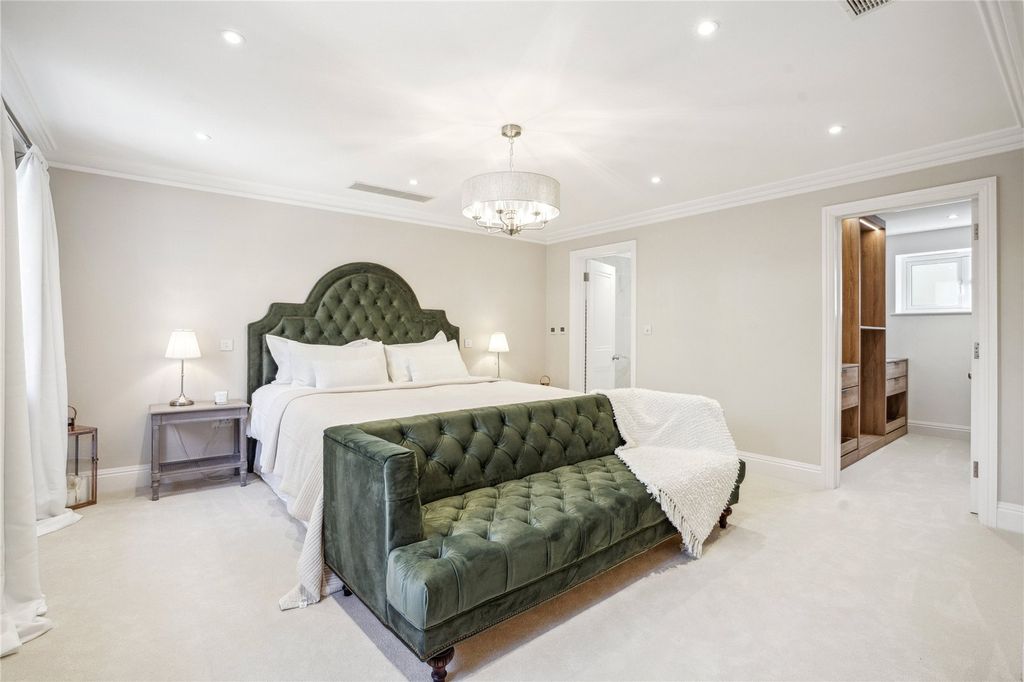 Additional image 21 of 6 bed detached house for saleHedgerley Lane, Gerrards Cross, Buckinghamshire SL9