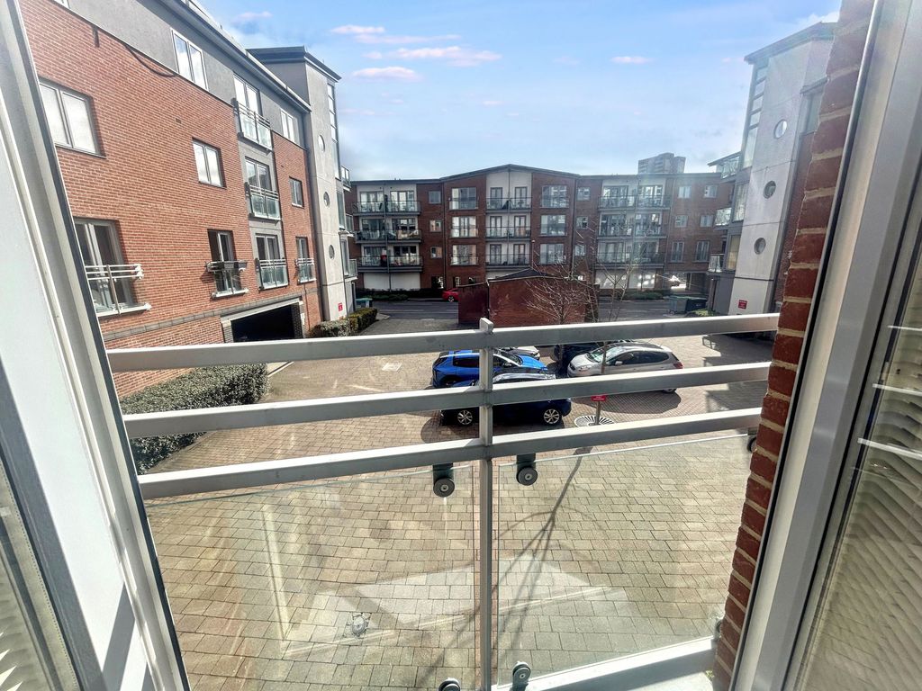 Additional image 15 of 2 bed flat for saleWorsdell Drive, Gateshead NE8
