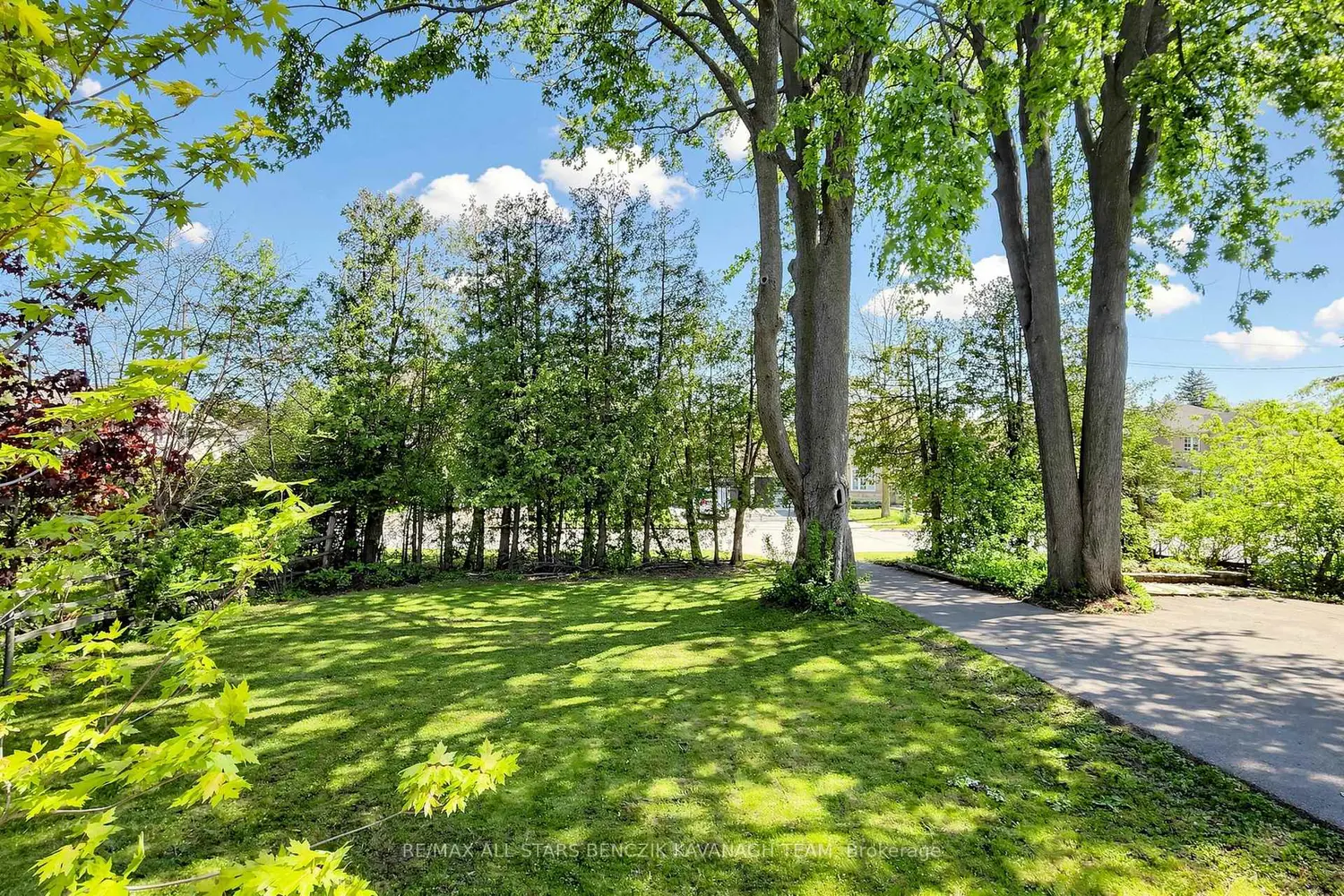 Additional image 7 of 522 Sheppard Avenue