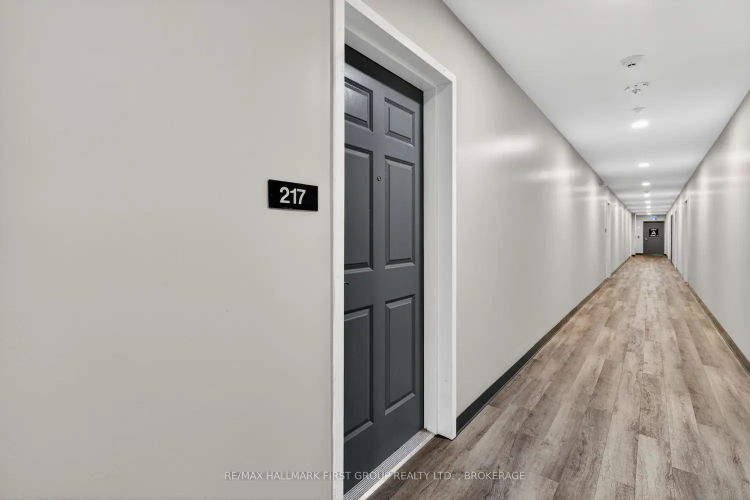 501 Frontenac Street 217 photo 5