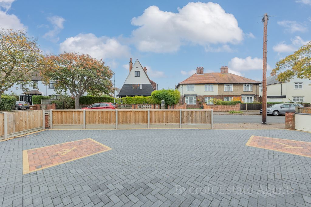 Additional image 15 of 3 bed detached bungalow for saleWindsor Avenue, Great Yarmouth NR30
