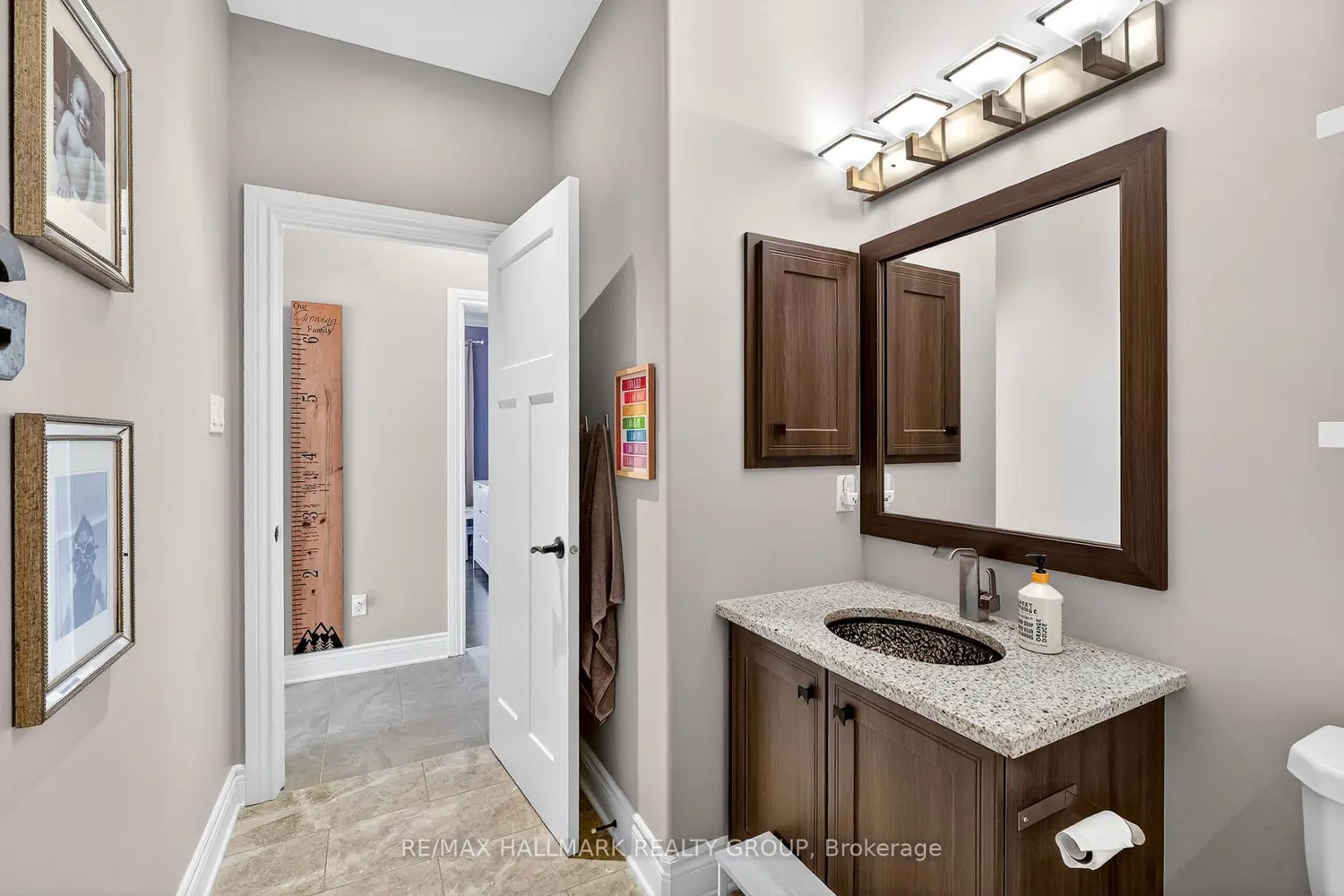 750 Jordan Street photo 5