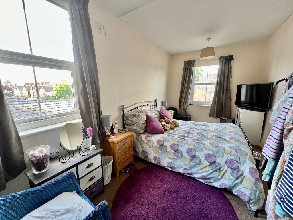 Additional image 6 of 2 bed flat for saleHarlaxton Road, Grantham NG31