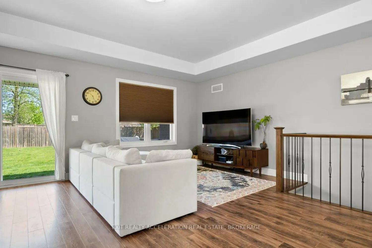 Additional image 7 of 92 Hartwood Crescent