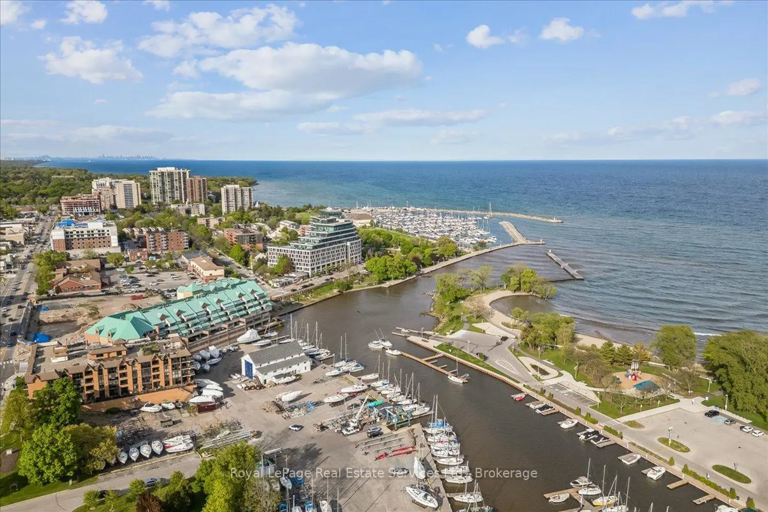 Additional image 20 of 2511 Lakeshore Road 405