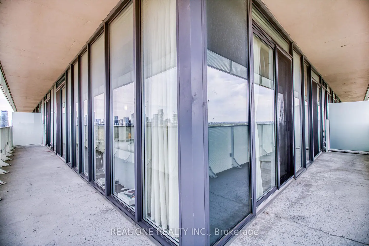 Additional image 19 of 200 Bloor Street 3104