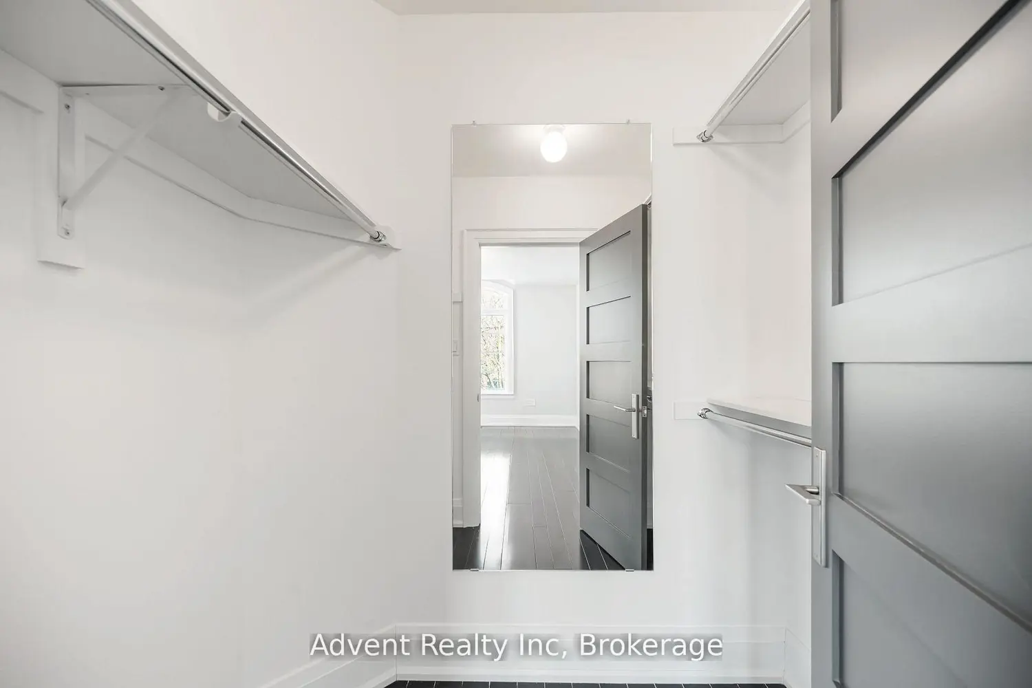Additional image 19 of 141 Connaught Avenue