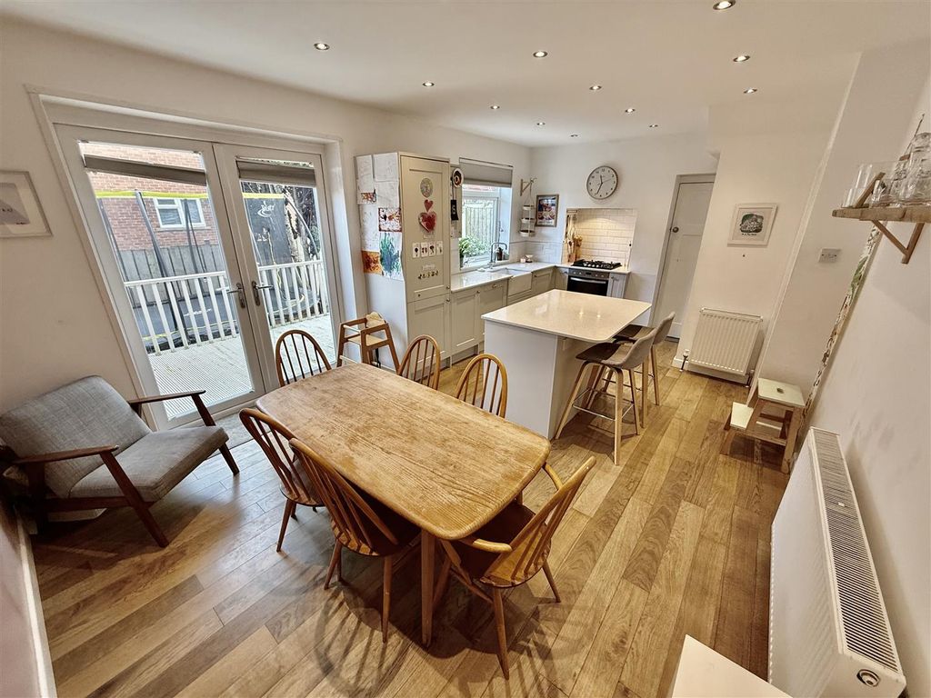 Additional image 4 of 4 bed semi-detached house for saleFelton Crescent, Gateshead NE8