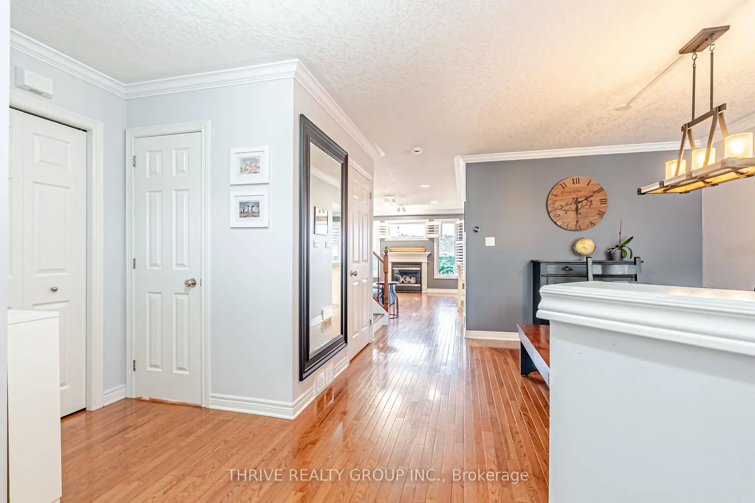2374 Meadowgate Boulevard photo 5