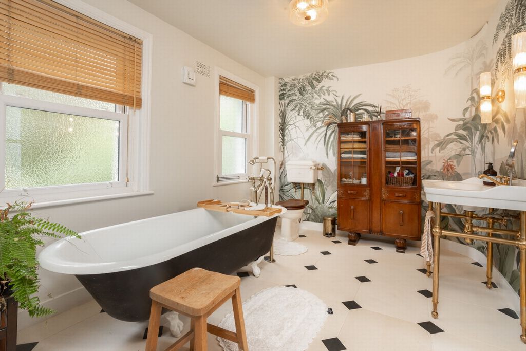 Additional image 21 of 5 bed detached house for saleCherry Garden Avenue, Folkestone CT19
