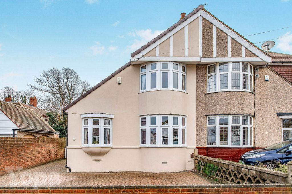 Additional image 19 of 3 bed semi-detached house for saleOakdene Avenue, Erith DA8
