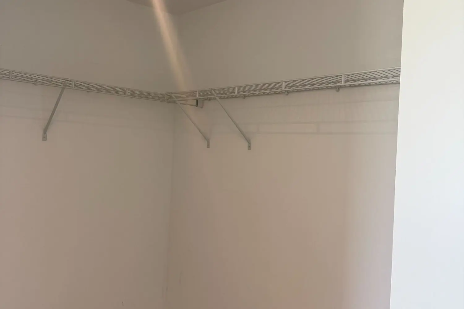 Additional image 10 of 7 Smith Crescent 407