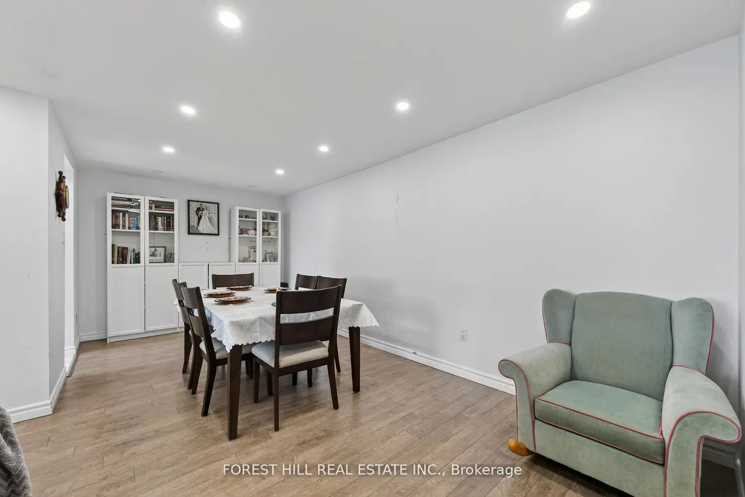 Additional image 2 of 100 Antibes Drive 1705