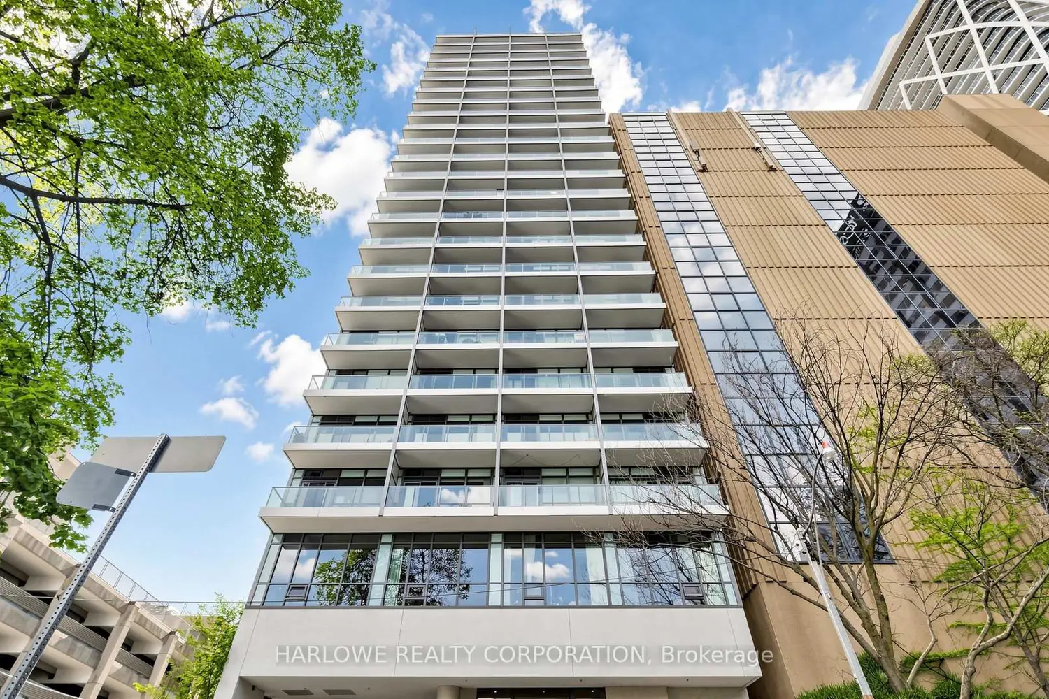 Additional image 3 of 210 Simcoe Street 510
