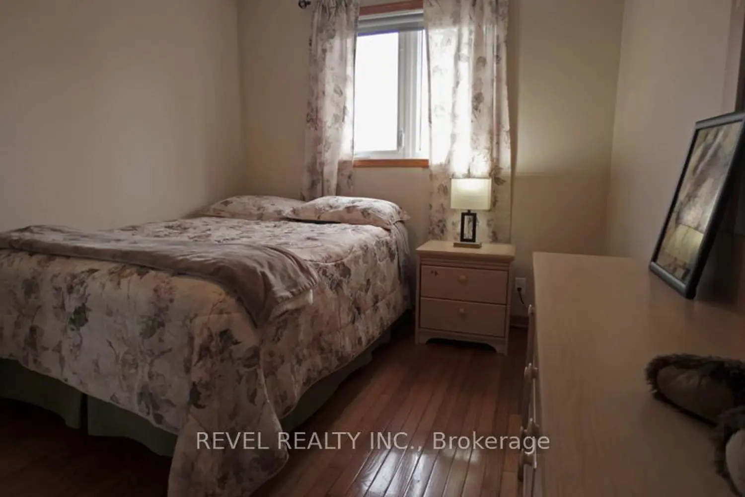 Additional image 11 of 1089 Greeningdon Drive
