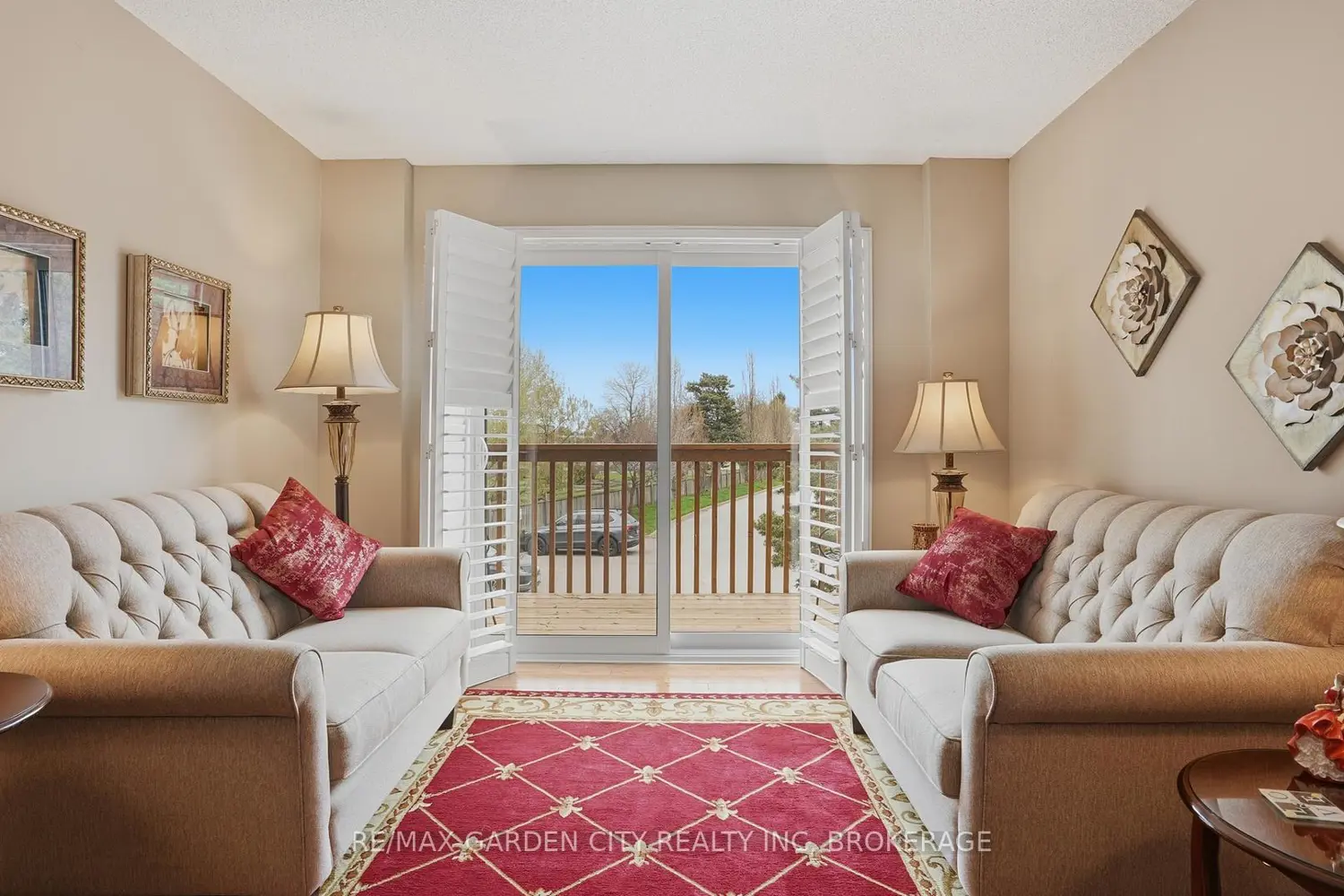 178 Scott Street 14 photo 2