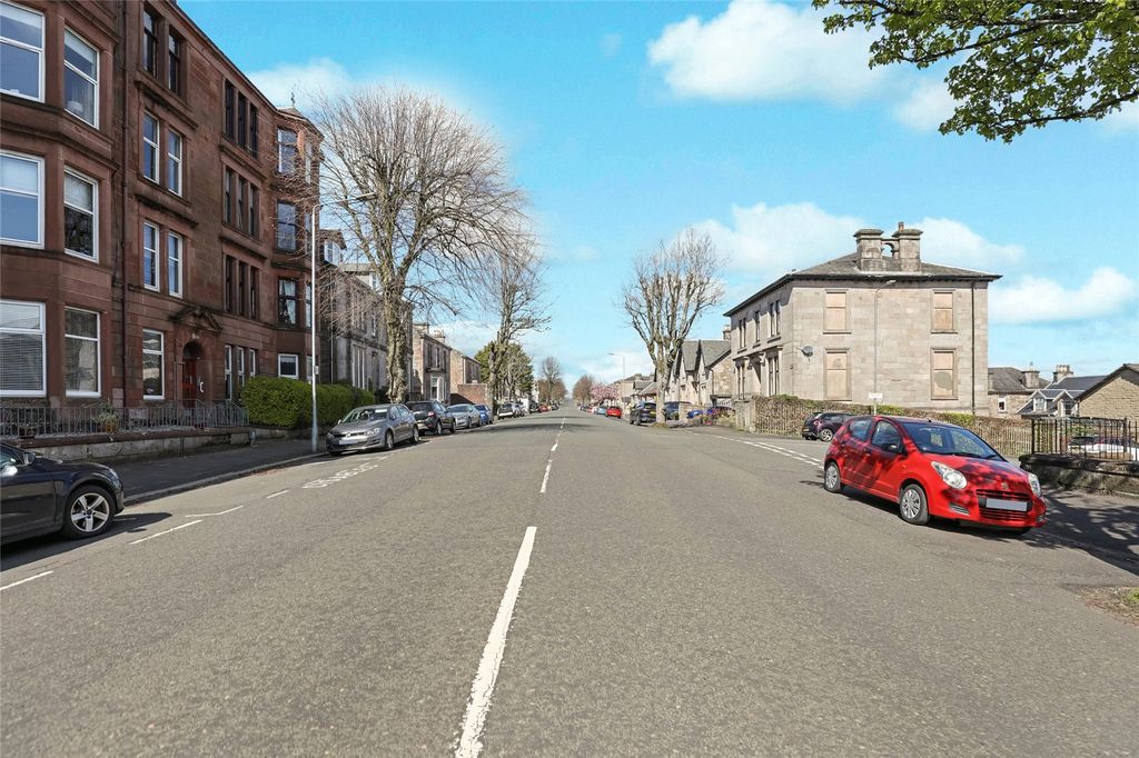 Additional image 15 of 3 bed flat for saleFinnart Street, Greenock, Inverclyde PA16