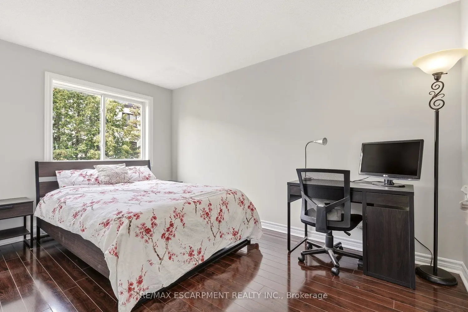 Additional image 13 of 1066 Falgarwood Drive 154