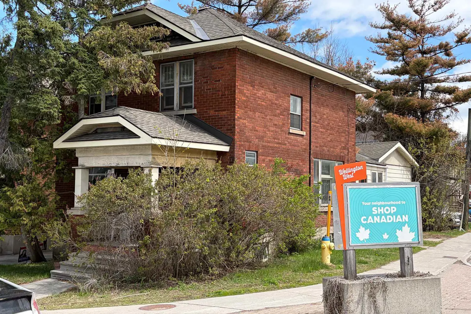 491 Parkdale Avenue photo 3