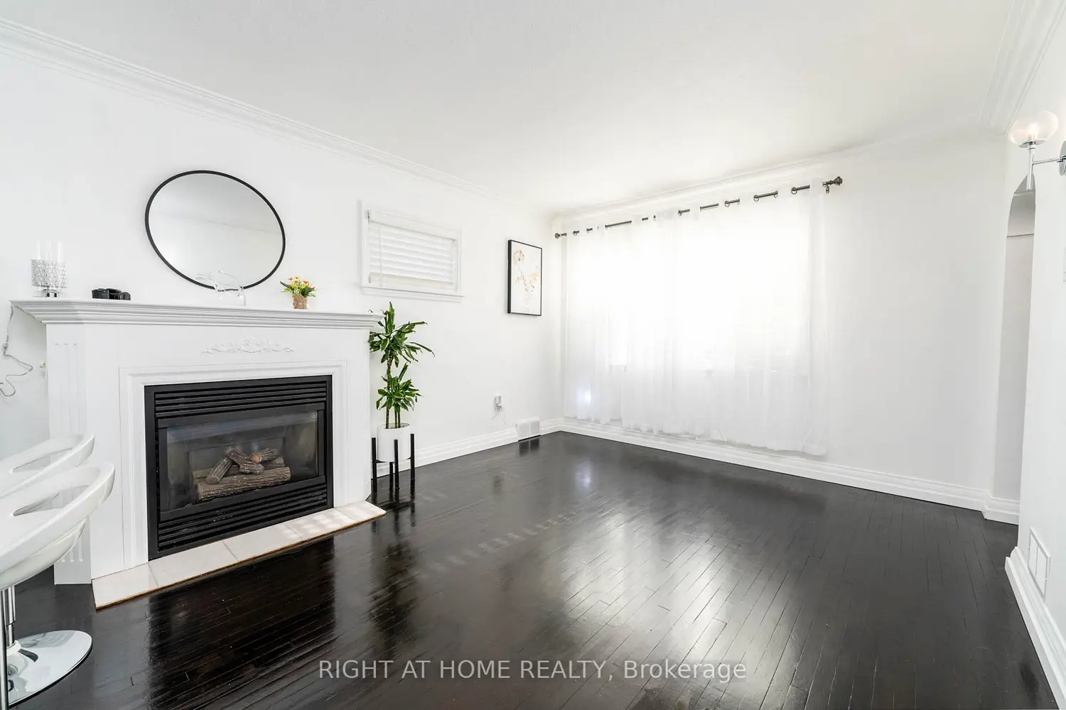105 Glenridge Avenue photo 5