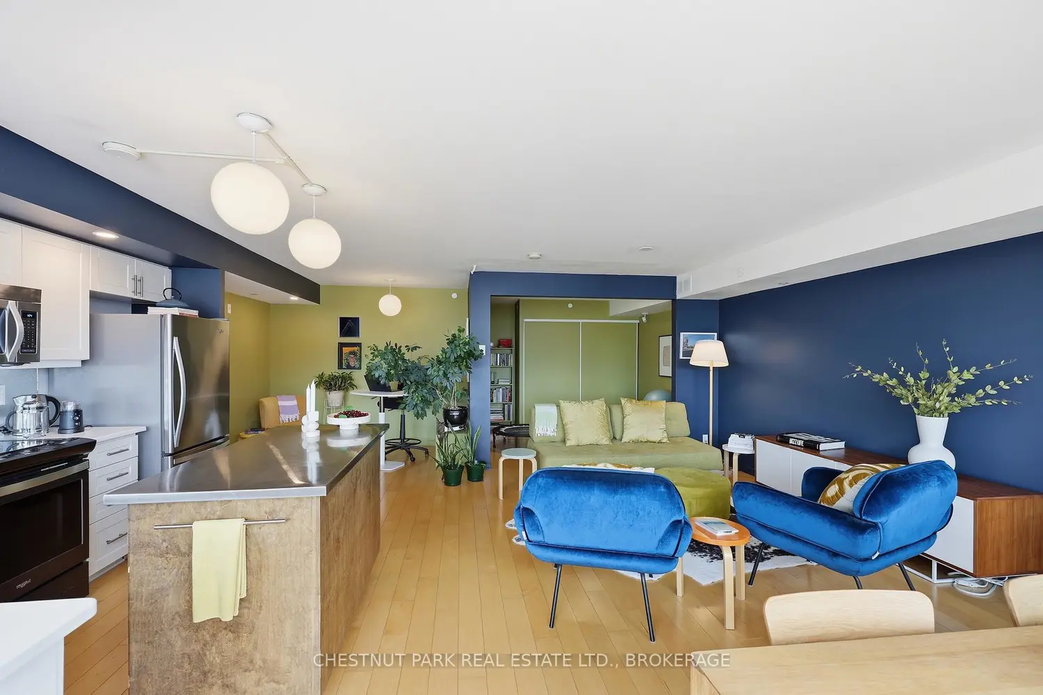 121 Queen Street 602 photo 5