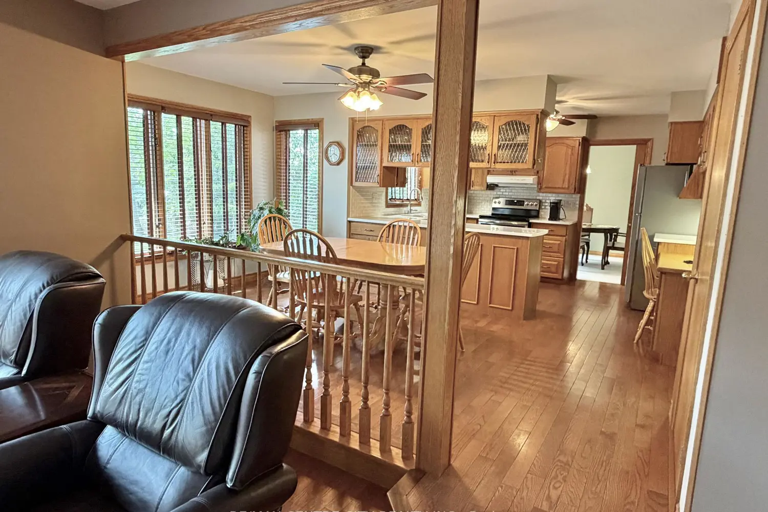 31 Cavanaugh Crescent photo 5