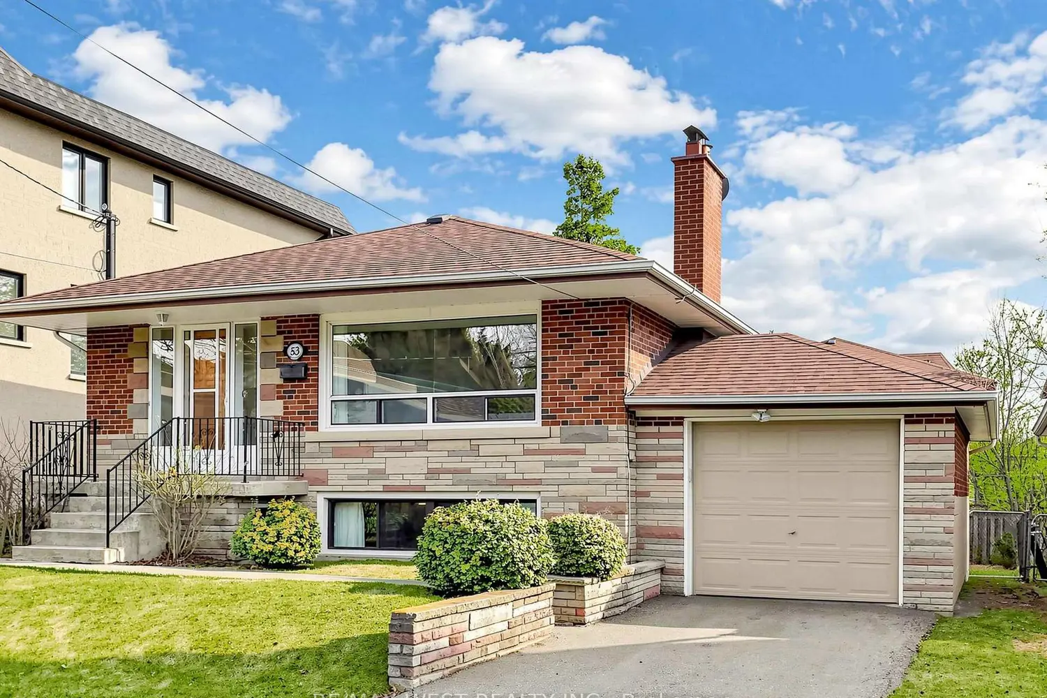 53 Wedgewood Drive