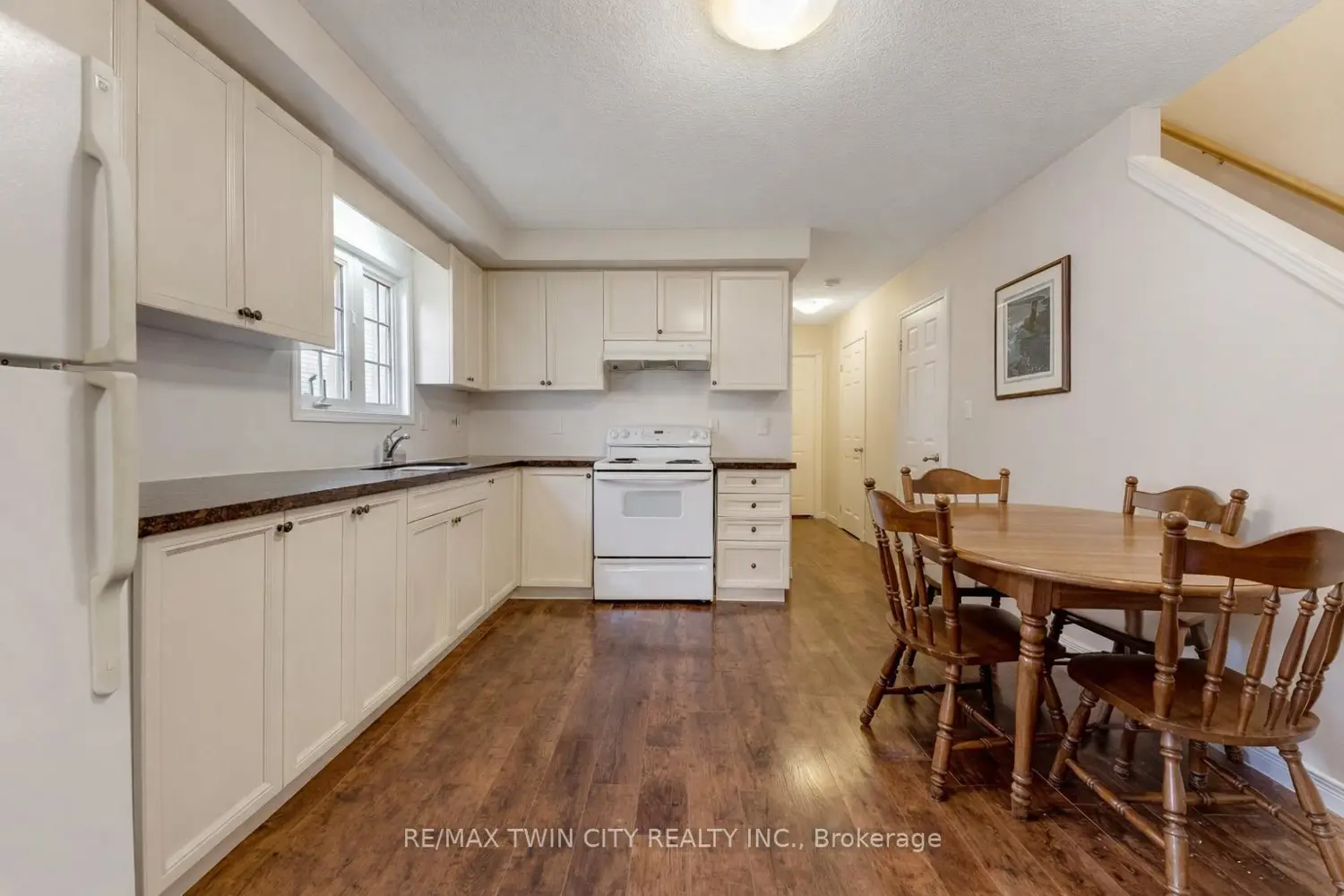 931 Glasgow Street 5B photo 4