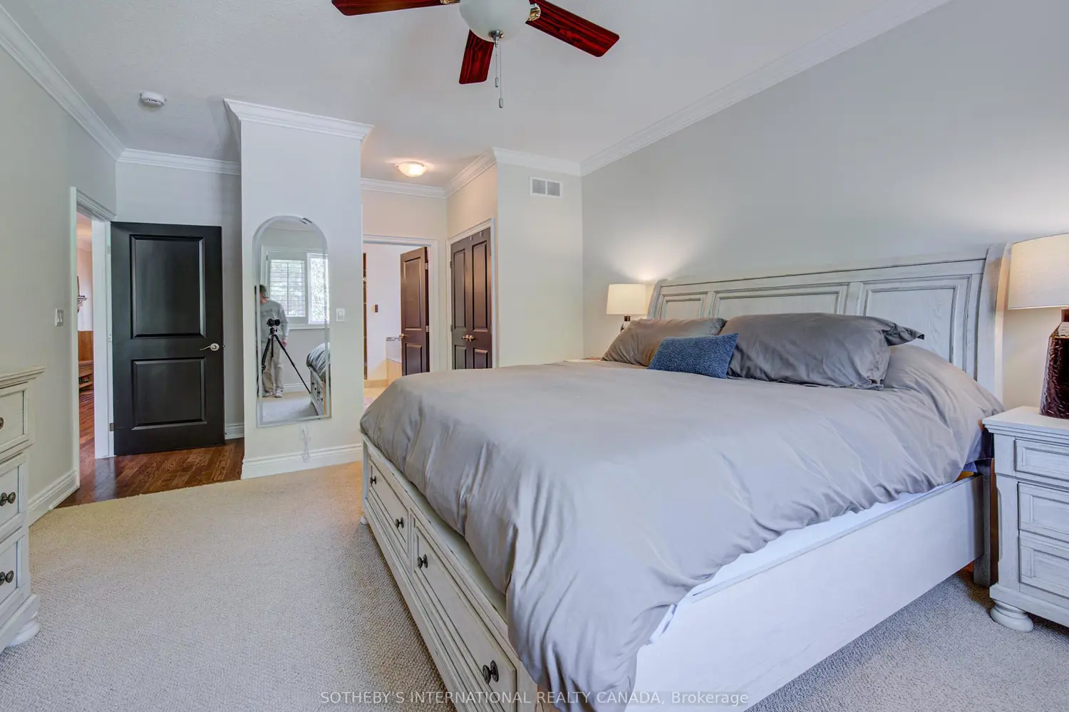 122 Angler Avenue photo 5