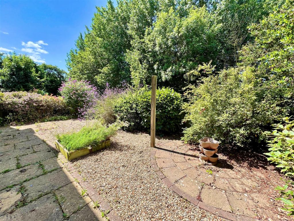 Additional image 26 of 5 bed detached house for saleFreshwater, Isle Of Wight PO40
